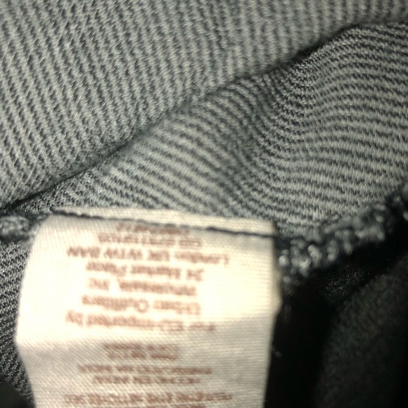 Free People Gray Lightweight Shirt Jacket -pinstripe, 100% rayon- woman’s small - Picture 11 of 16